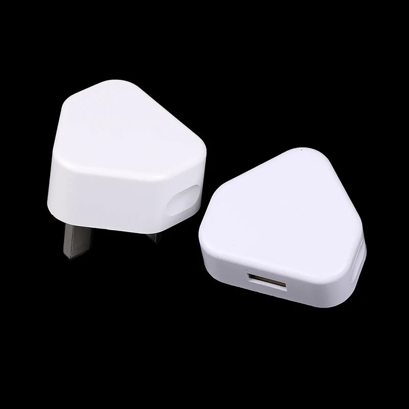 Universal UK Plug 3 Pin Wall Charger Adapter With 1/2 USB Ports Charging For Iphone 11 For Huawei Charging Charger