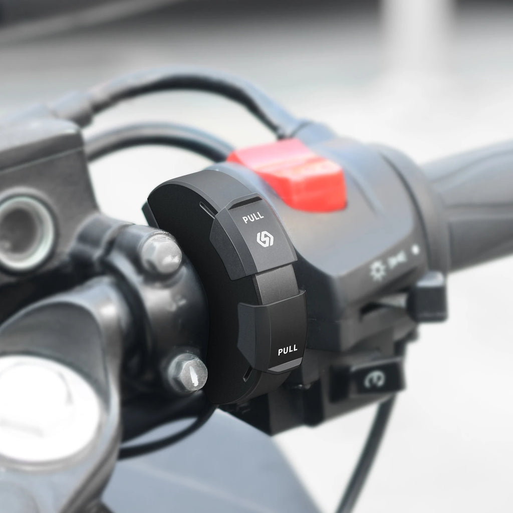48W Quick Charge PD+QC3.0 Phone Charger Motorcycle USB Socket Waterproof Handlebar Mounting Bracket 12V-24V Power Adapter